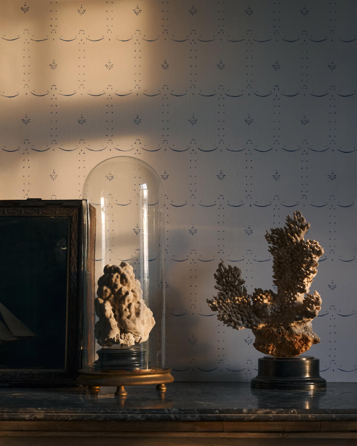 deVOL's Ditsy Delft Wallpaper: A Subtle Pattern Inspired by a Historic Design 6 15.GrandDitsyDelft Blue deVOL LOW RES deVOL's Ditsy Delft Wallpaper: A Subtle Pattern Inspired by a Historic Design