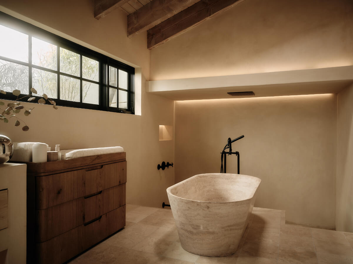 Tulum-Inspired Interiors in a Spanish Californian Home 7 6 Tulum-Inspired Interiors in a Spanish Californian Home