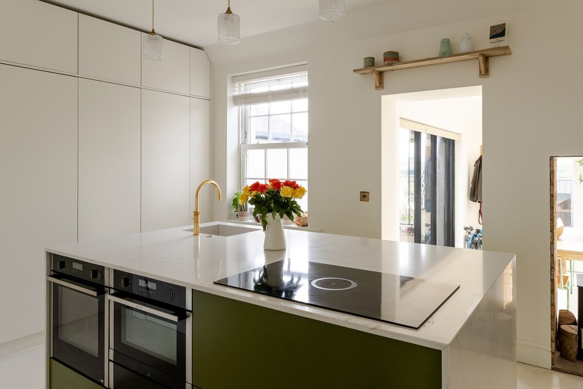 A Renovated Former Coastguard Cottage with Nautical Touches 7 a0OP6000004fnldMAA N51 webres A Renovated Former Coastguard Cottage with Nautical Touches