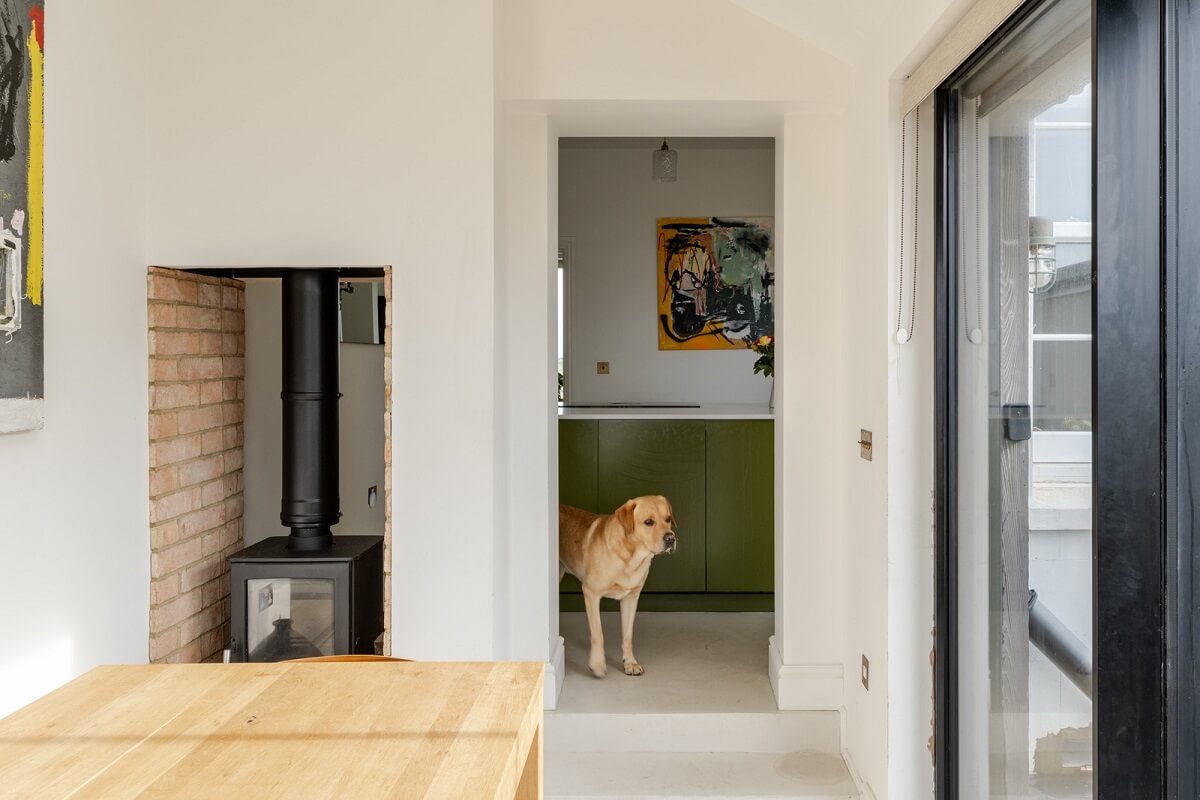 A Renovated Former Coastguard Cottage with Nautical Touches 6 a0OP6000004fnldMAA N52 webres A Renovated Former Coastguard Cottage with Nautical Touches