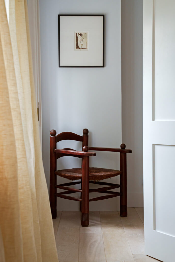 accent chair Contemporary Light Interiors in a 19th-Century English Cottage