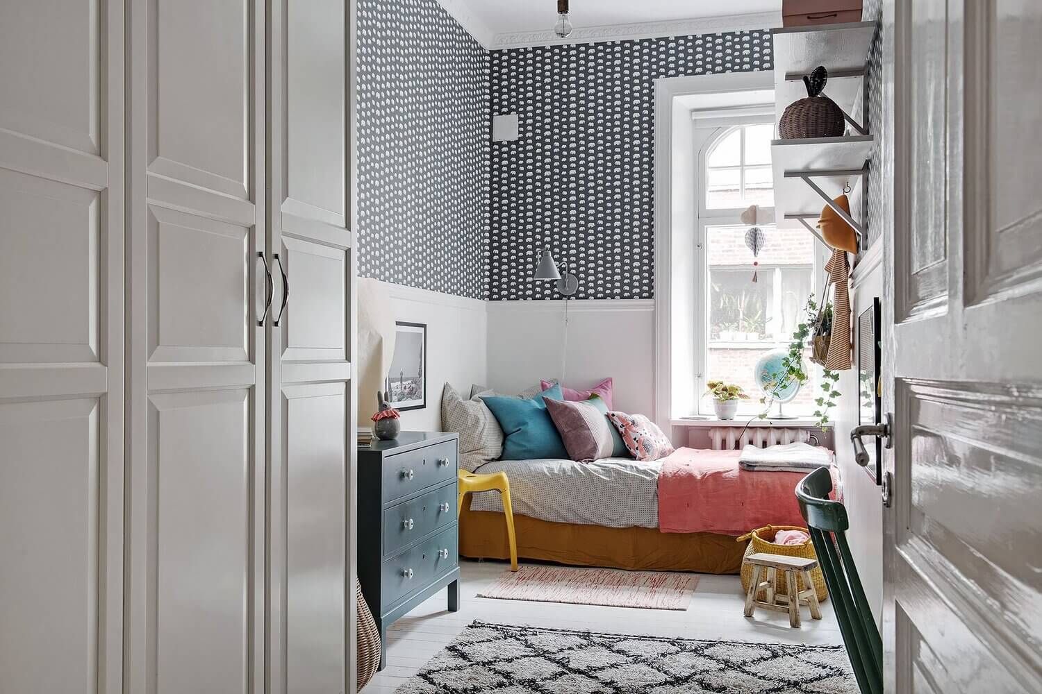 A Scandinavian Apartment Decorated with Bright Pops of Color 8 AScandinavianApartmentDecoratedwithBrightPopsofColor TheNordroom5 A Scandinavian Apartment Decorated with Bright Pops of Color