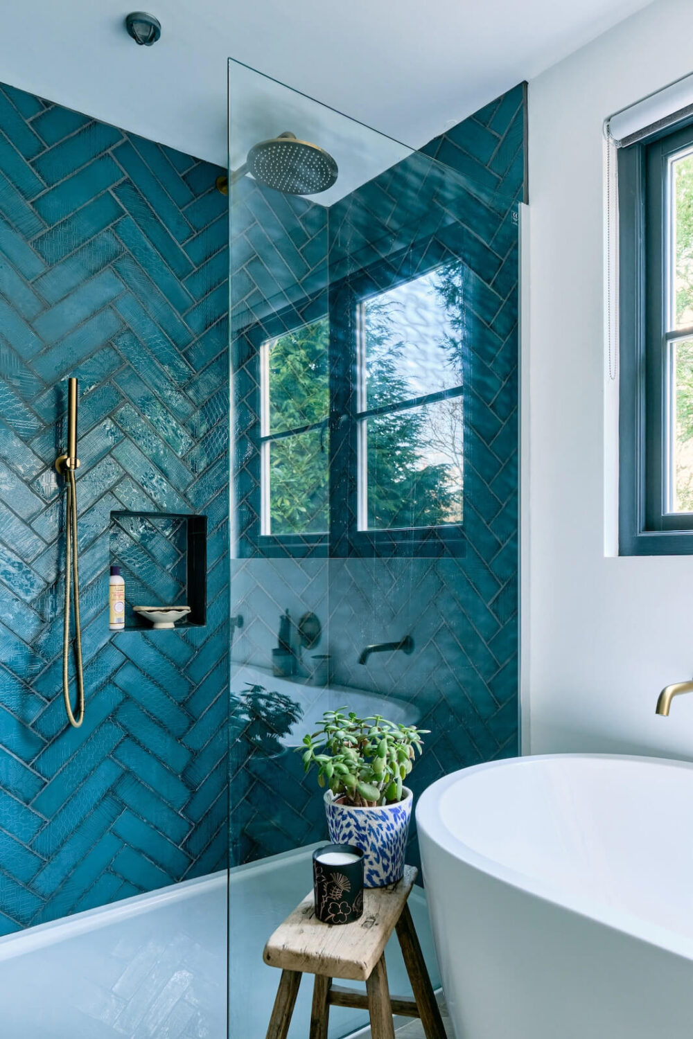 40+ Colorful Bathrooms That Will Spruce Up Your Home 35 bathroom-blue-tiles-freestanding-bath-nordroom