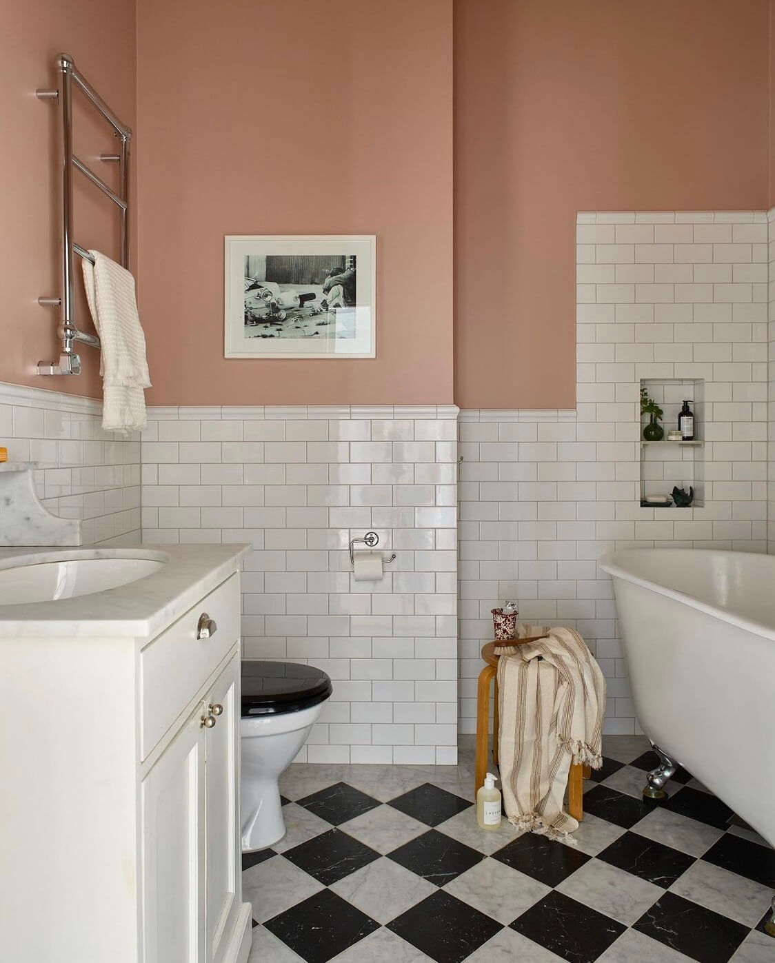 40+ Colorful Bathrooms That Will Spruce Up Your Home 16 bathroom-pink-walls-black-white-checkerboard-floor-bath-nordroom