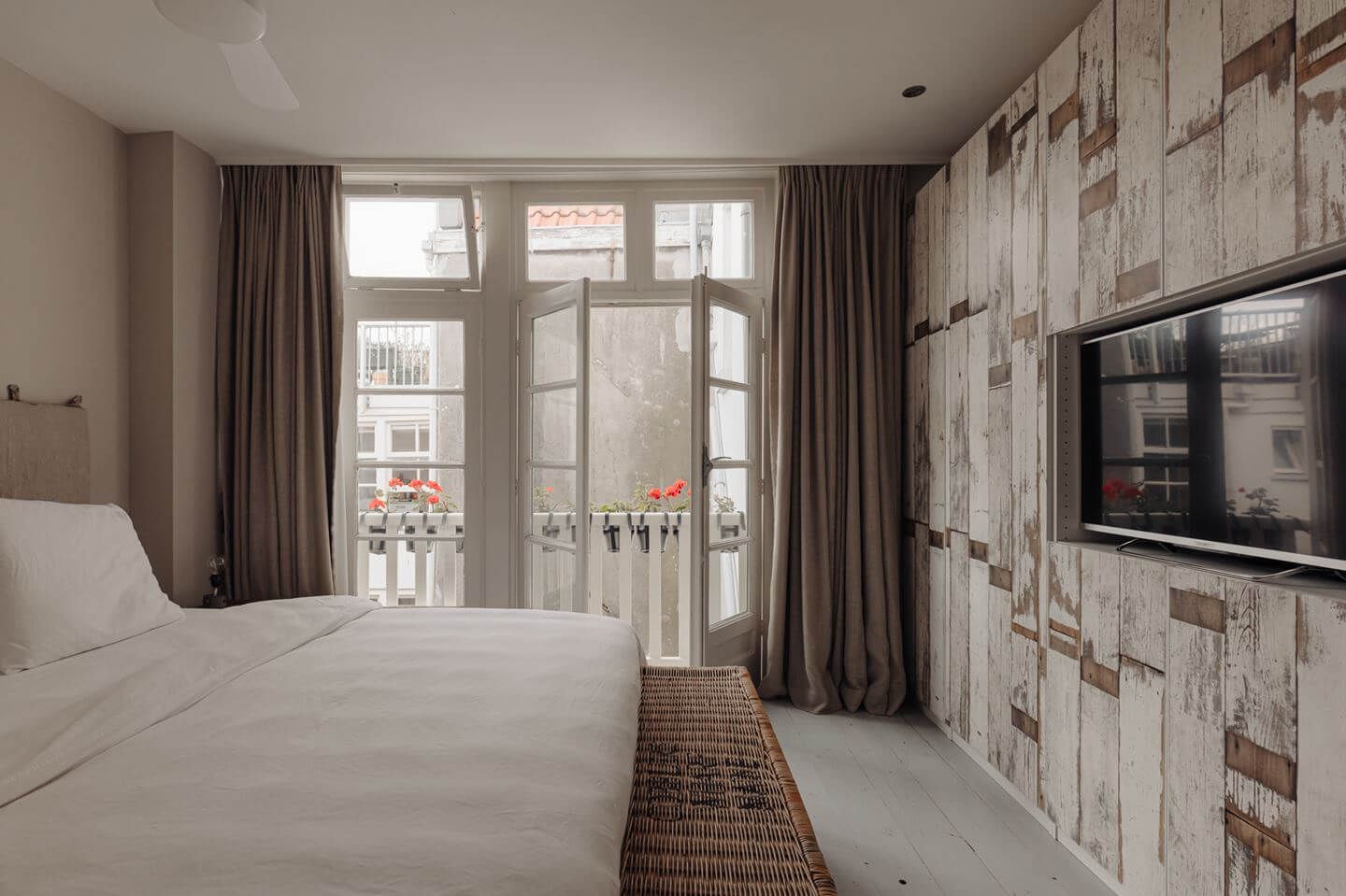 A Charming Amsterdam Townhouse with a Cozy Roof Terrace 11 bedroom reclaimed wooden wall