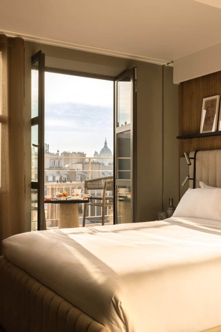 Top Boutique & Design Hotels in the Latin Quarter of Paris 3 bedroom with balcony hotel dame des arts paris nordroom