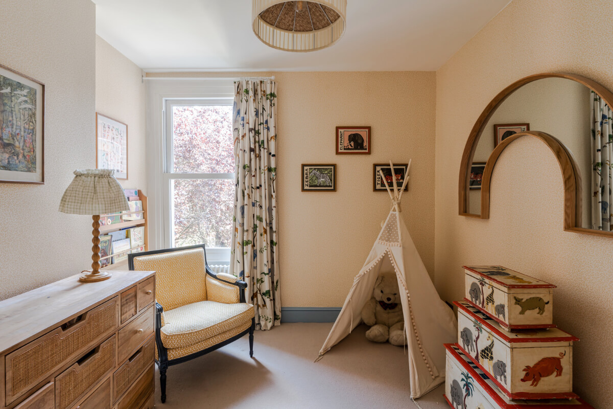 Color, Pattern, and Texture in a Renovated London Townhouse 15 beige wallpaper nursery