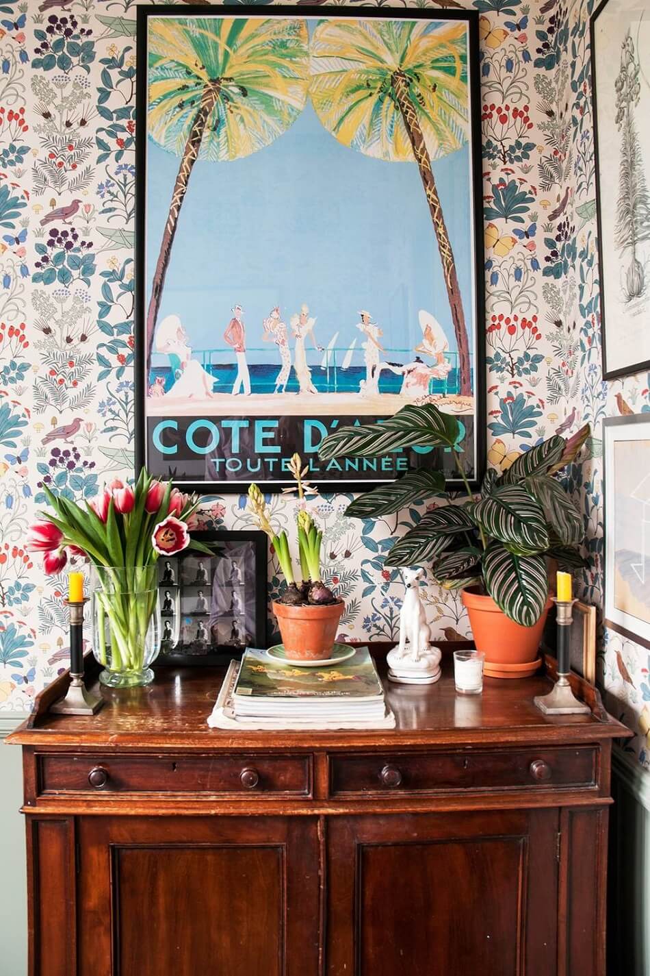 The Colorful Eclectic Home of Designer Luke Edward Hall & Duncan Campbell 17 colorful eclectic home luke edward hall duncan campbell nordroom16 The Colorful Eclectic Home of Designer Luke Edward Hall & Duncan Campbell