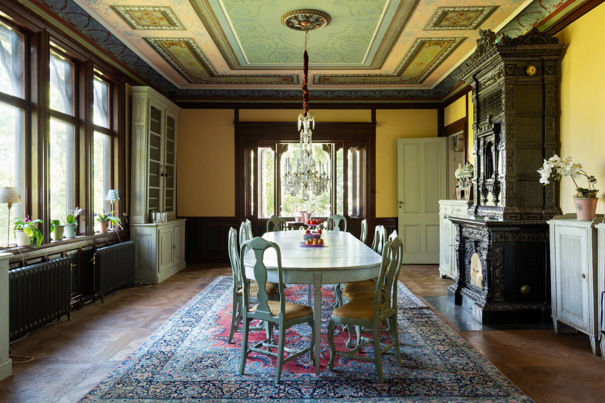 dining room painted ceiling