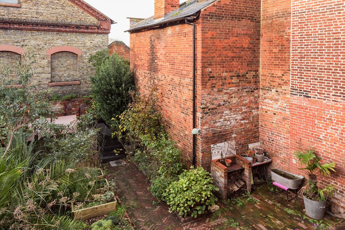 Rustic Wooden Elements in a Historic English House 24 enclosed garden