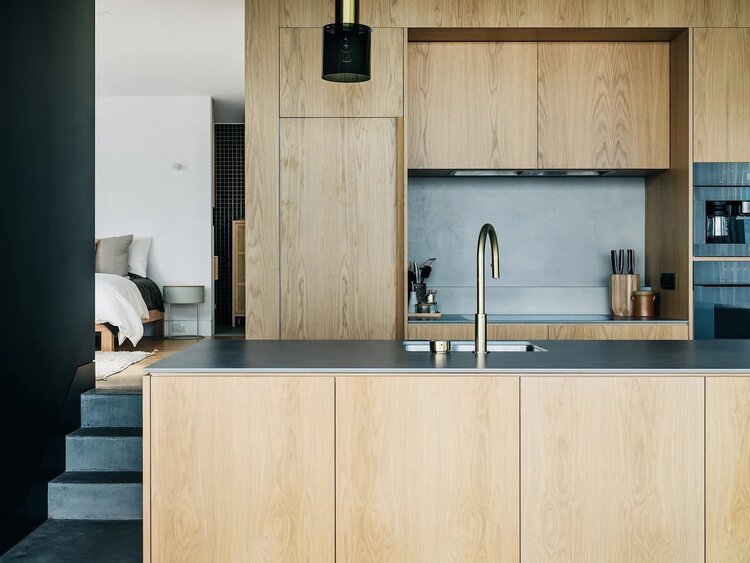 20 Stylish and Peaceful Holiday Cottages in Tasmania 59 eton-beach-house-stylish-holiday-cottages-tasmania-nordroom