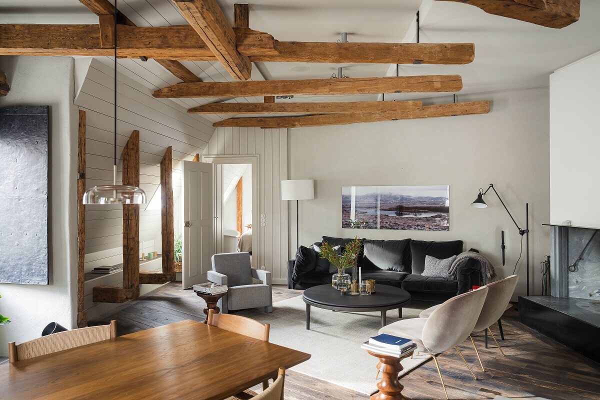 A Stylish Penthouse Apartment with Exposed Beams 2 exposed wooden beams living space