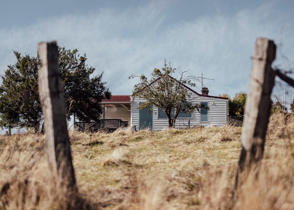 20 Stylish and Peaceful Holiday Cottages in Tasmania 4 exterior crooked chimney airbnb tasmania 20 Stylish and Peaceful Holiday Cottages in Tasmania