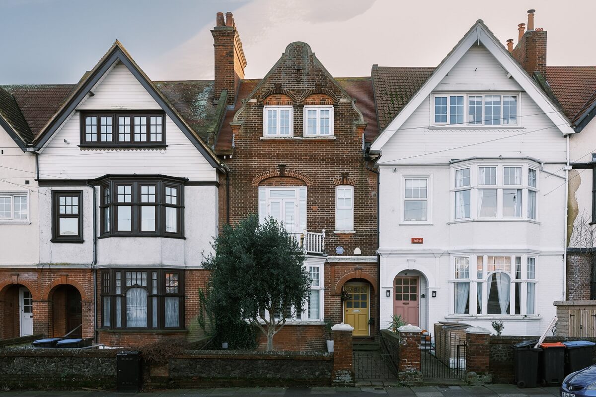 exterior-english-townhouse-nordroom