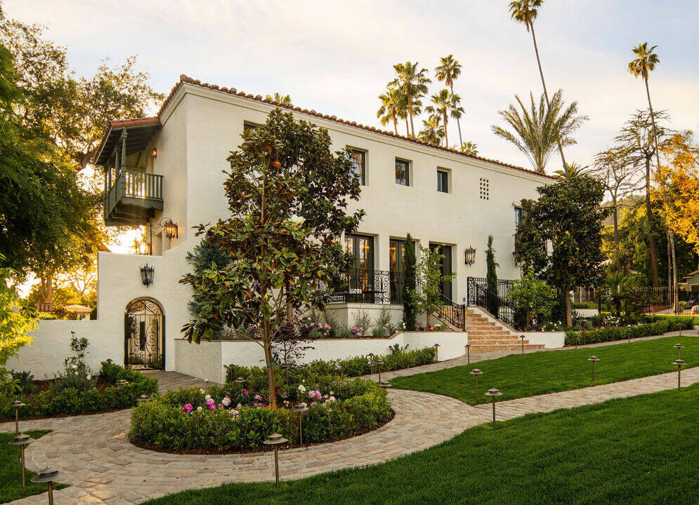 A Reimagined Spanish Colonial Revival Estate in Los Angeles 26 exterior garden