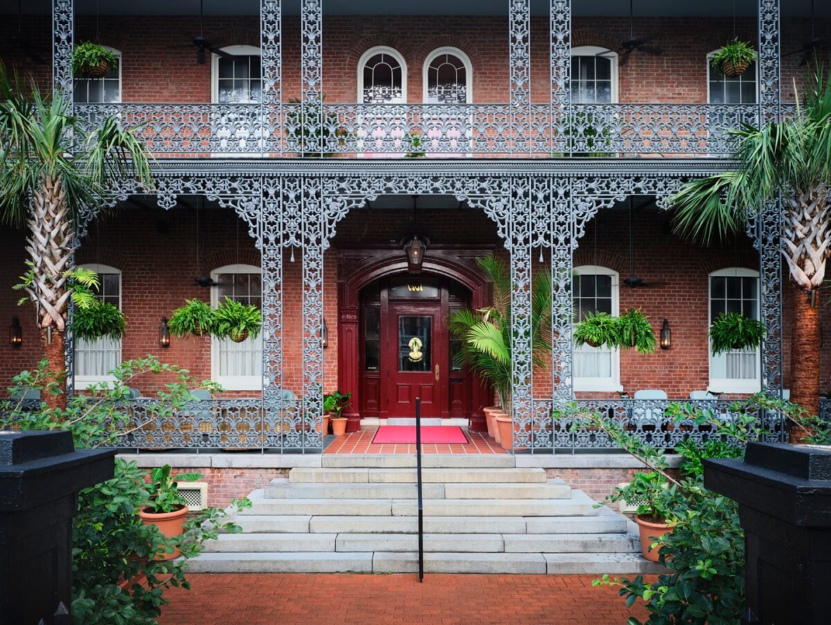Hotel Saint Vincent in New Orleans 26 exterior-hotel-saint-vincent-new-orleans-nordroom