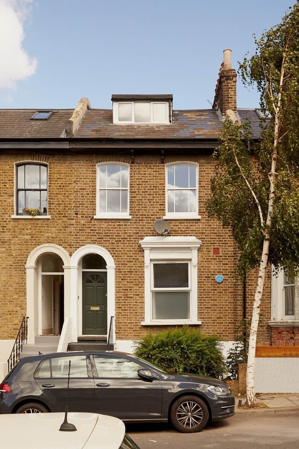 A Light-Filled Maisonette Home in London 16 exterior-london-house-nordroom