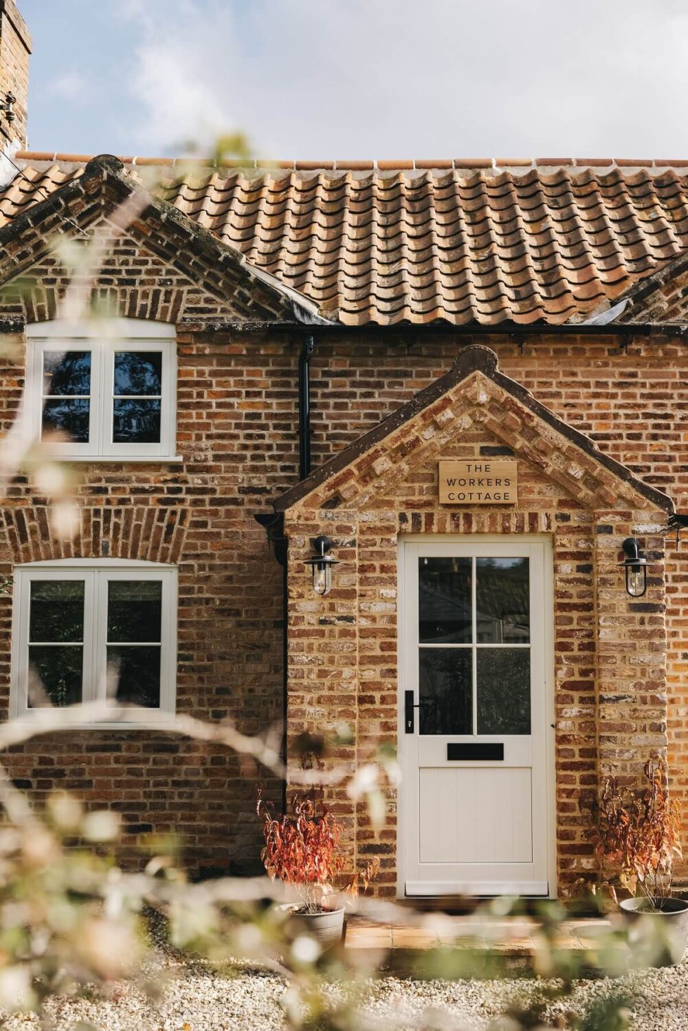 The Workers Cottage: An English Holiday Home with a Royal Past 21 exterior-the-workers-cottage