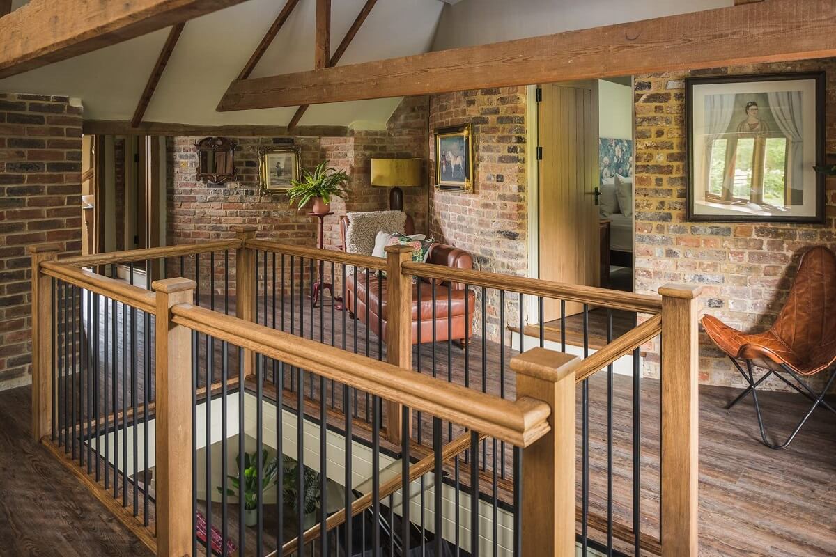 first floor landing exposed brick GREAT BUDDS OAST