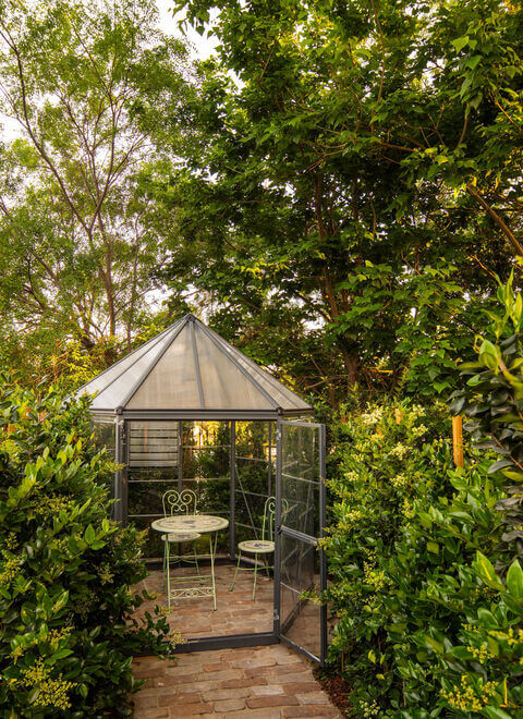 A Reimagined Spanish Colonial Revival Estate in Los Angeles 24 garden house