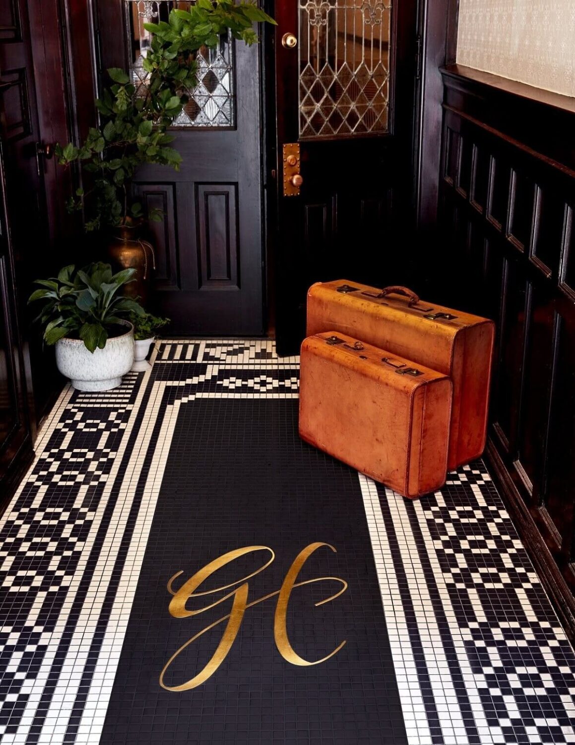 Guild House: A Unique Boutique Hotel in Philadelphia 35 gild-house-hotel-entry-nordroom