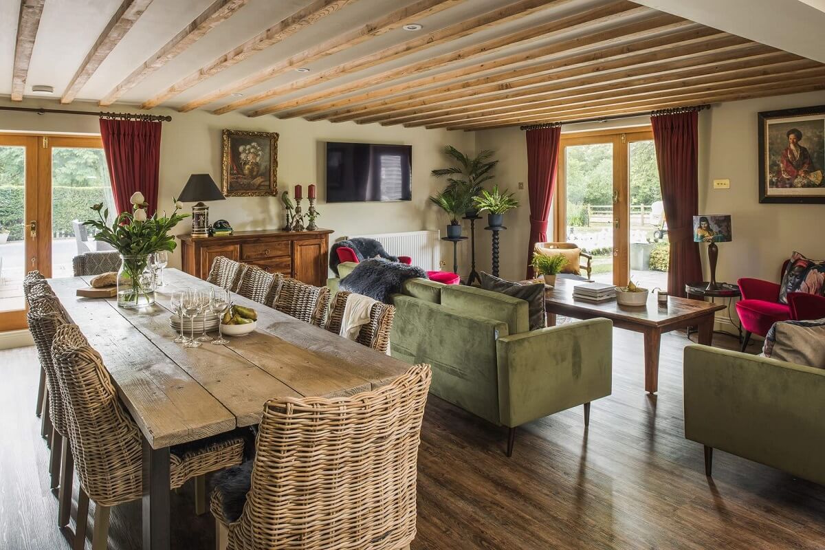 GREAT BUDDS OAST living room green sofas