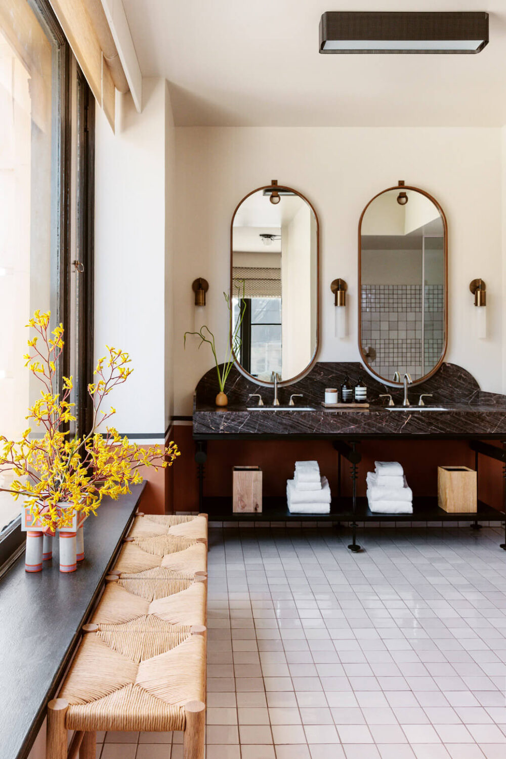 Downtown Los Angeles Proper Hotel 10 guestroom-bathroom-downtown-los-angeles-proper-hotel-nordoom