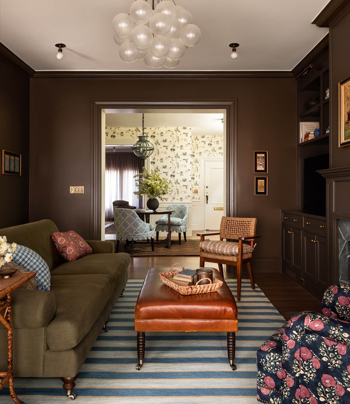 The Color Trends for 2025: Warm, Natural Shades and a Cheerful Accent 84 Heidi-Caillier-Design-Cow-Hollow-SF-interior-design-brown-walls-english
