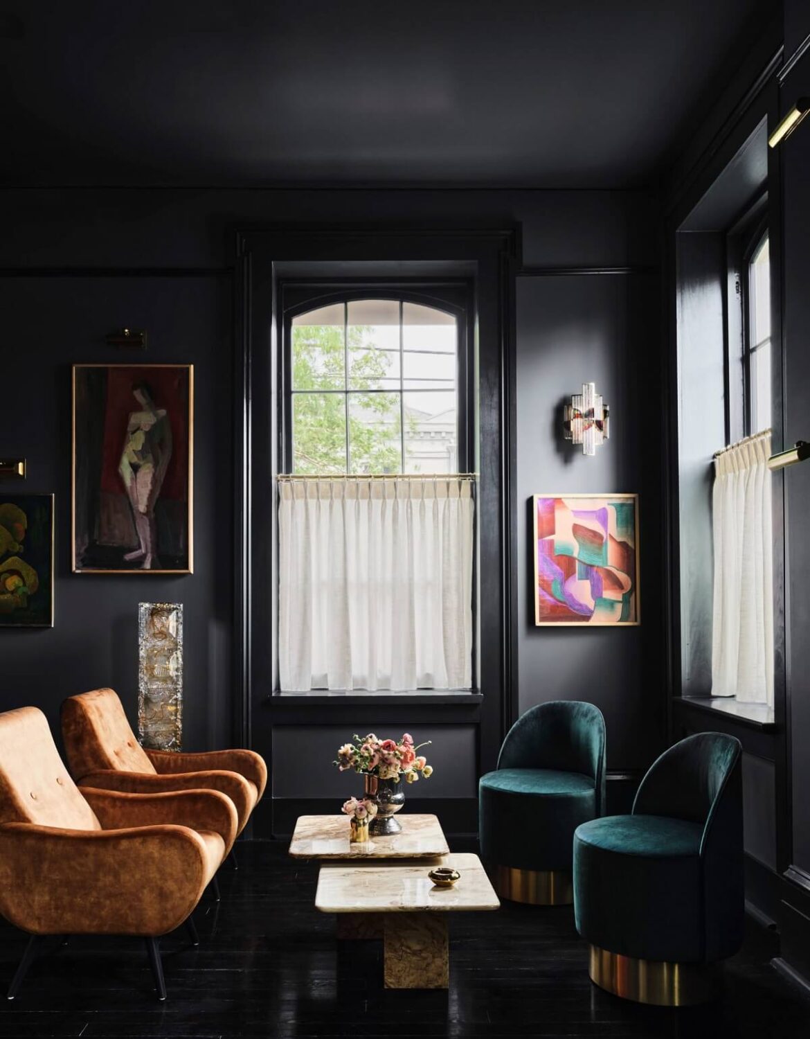 Hotel Saint Vincent in New Orleans 11 hotel-saint-vincent_new-orleans_lambert-macguire-design-moody-lounge-nordroom