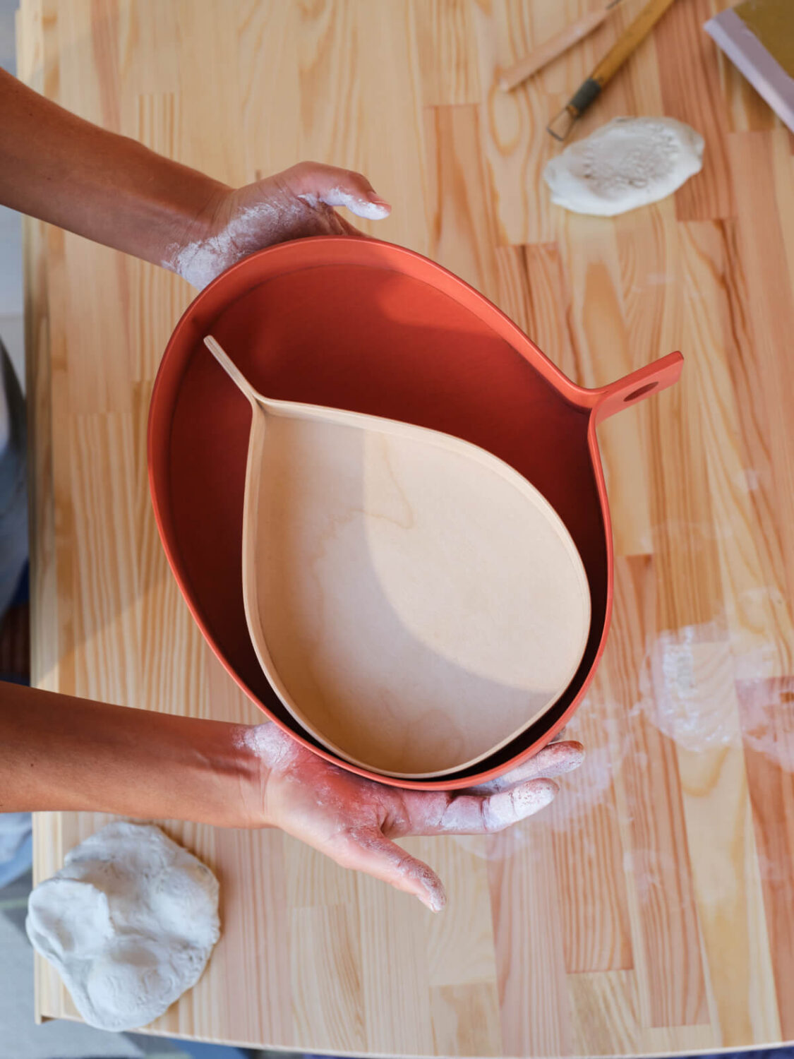 IKEA OMMJÄNGE: A Modern Collection Inspired by Swedish Folklore 6 IKEA_OMMJANGE_bricka_PH203407