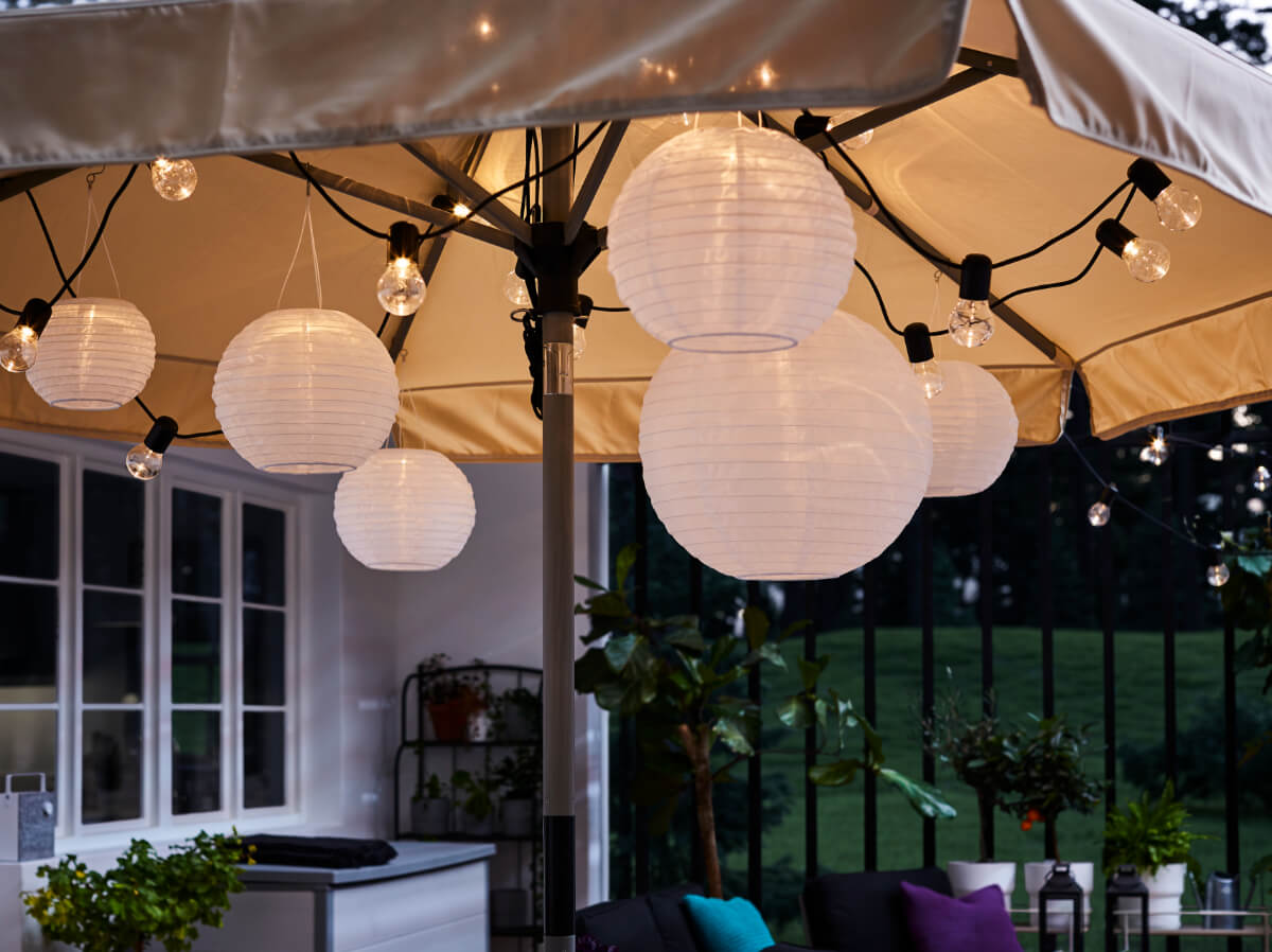 IKEA SOLVINDEN lampa PH168822 New IKEA Balcony and Garden Inspiration for Summer 2025
