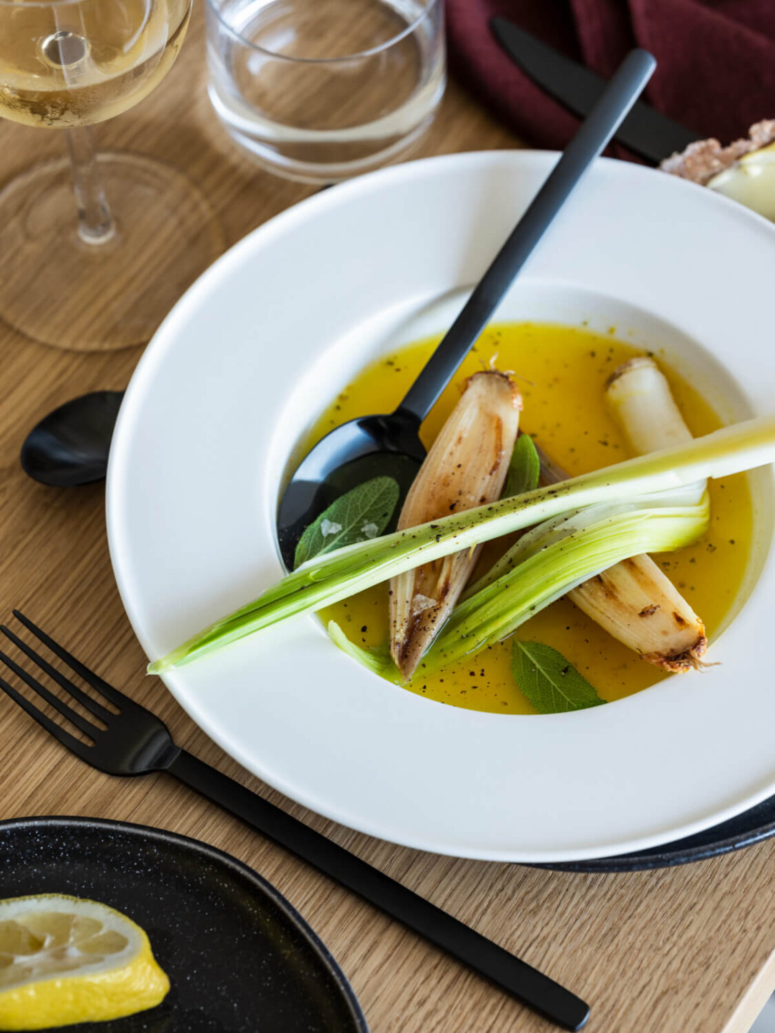 IKEA STOCKHOLM 2025 Collection: Classic Designs Made Of Natural Materials 49 IKEA_STOCKHOLM_djup tallrik_PH202336