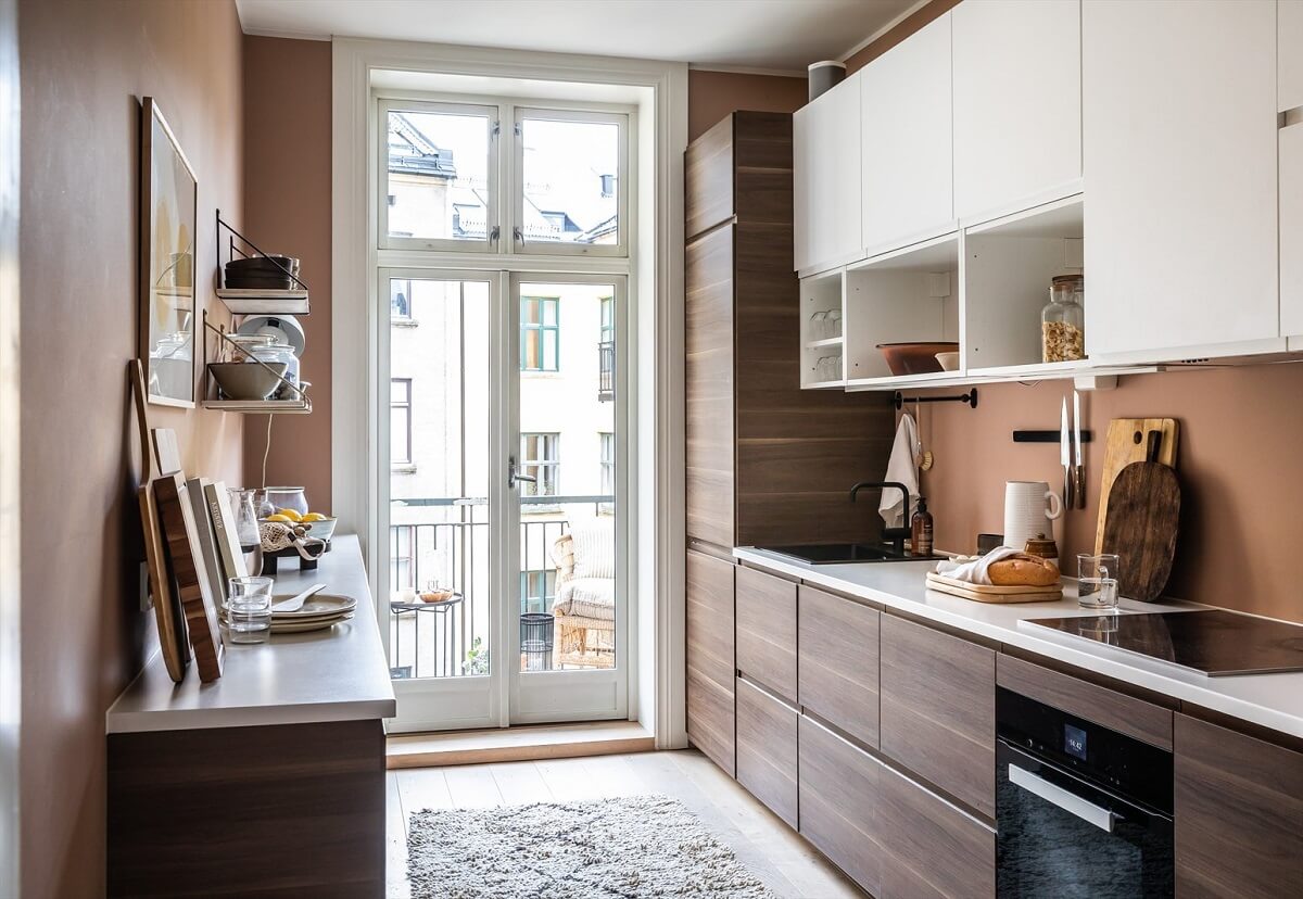 Pantone Color of the Year 2025: Mocha Mousse Interior Inspiration 17 kitchen-wooden-cabinets-brown-walls-nordroom