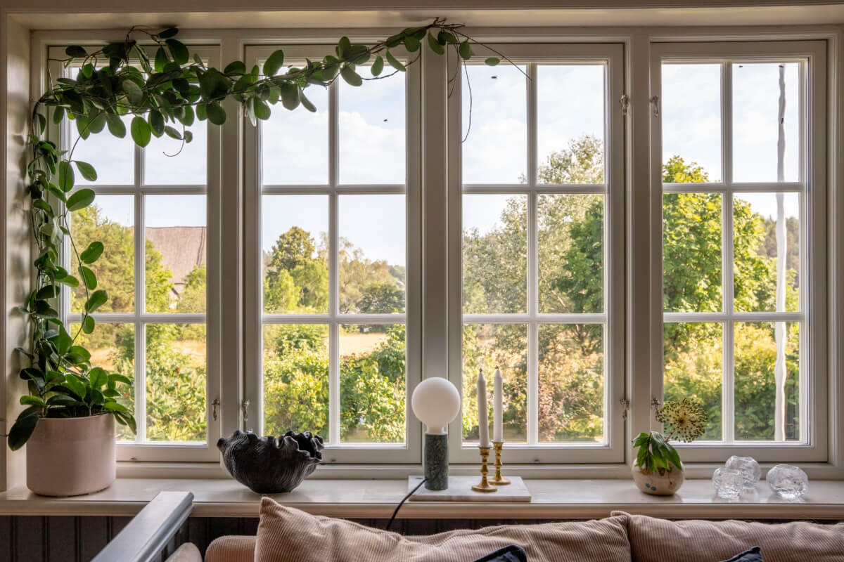 A Charming Historic Country House North of Stockholm 34 large sitting room window