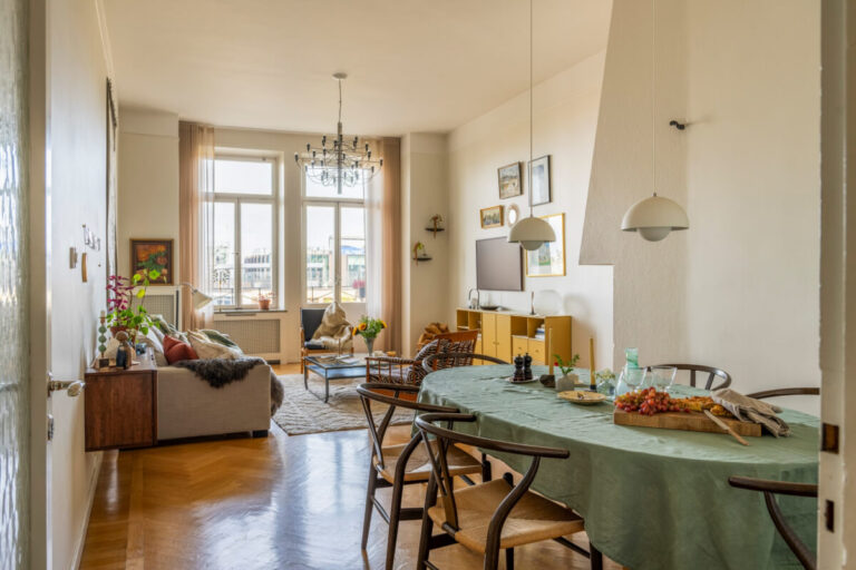 light living room parquet floor dining table