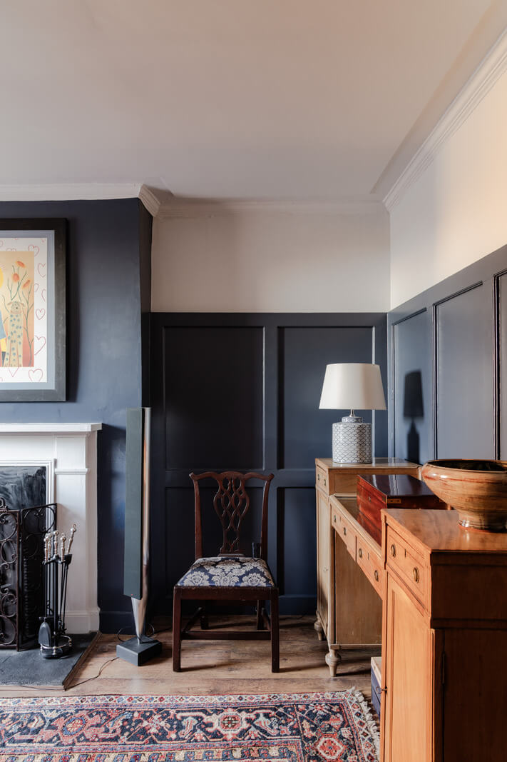 A Georgian English House Restored To Its Former Glory 3 living room dark blue paneling