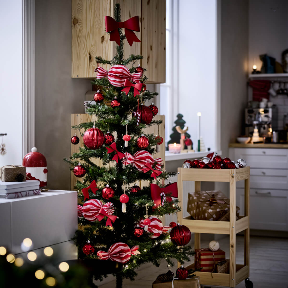 living-room-kitchen-christmas-tree-ikea-christmas-collection-2025-nordroom