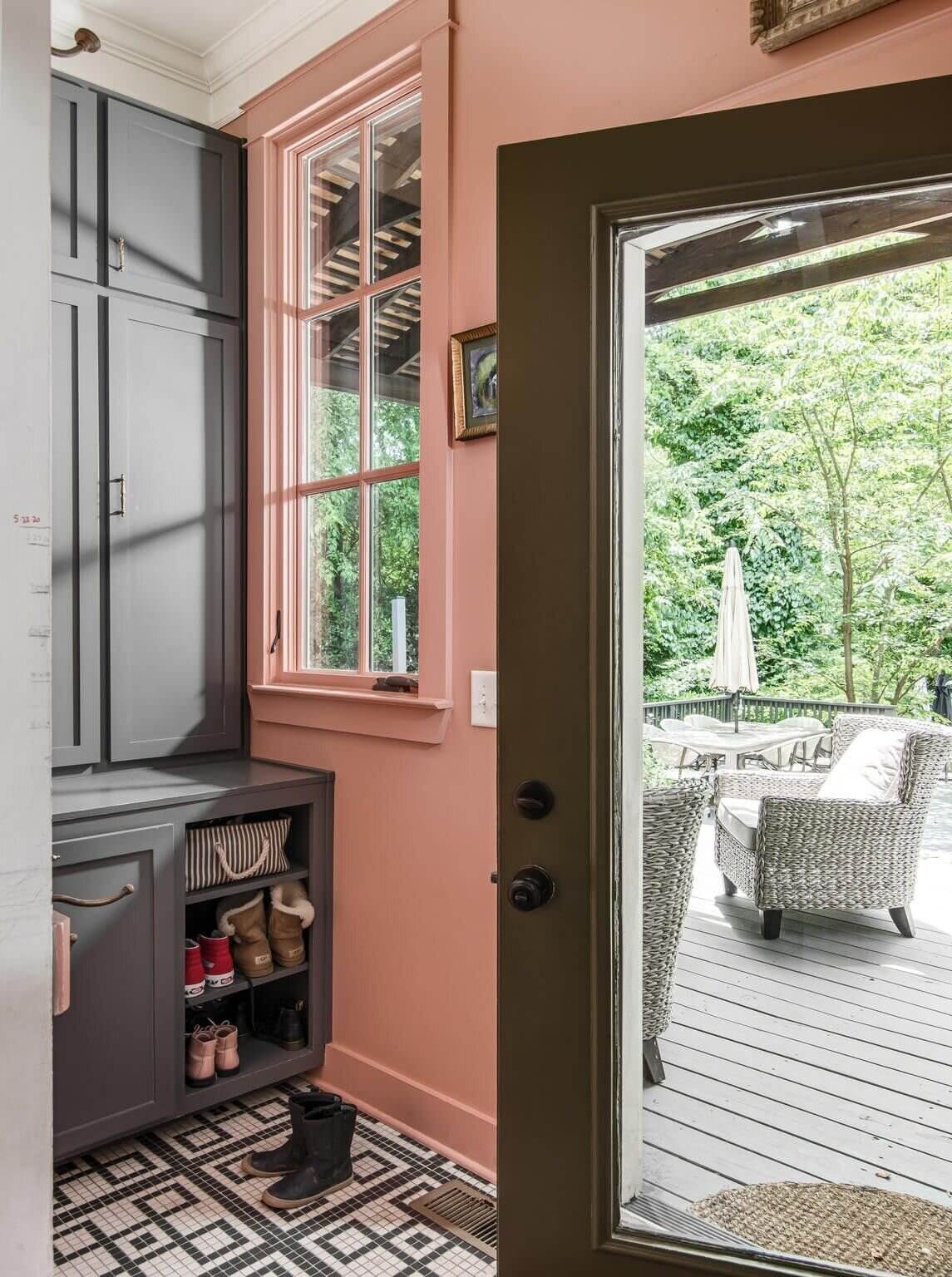 Louisa Pierce's Vintage Eclectic Nashville Home 27 louisa pierce vintage eclectic nashville home for sale nordroom27 Louisa Pierce's Vintage Eclectic Nashville Home