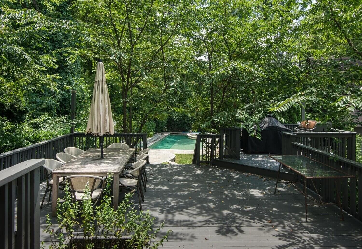 Louisa Pierce's Vintage Eclectic Nashville Home 30 louisa pierce vintage eclectic nashville home for sale nordroom30 Louisa Pierce's Vintage Eclectic Nashville Home