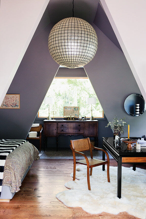 Louisa Pierce's Vintage Eclectic Nashville Home 35 louisa pierce vintage eclectic nashville home for sale nordroom34 Louisa Pierce's Vintage Eclectic Nashville Home