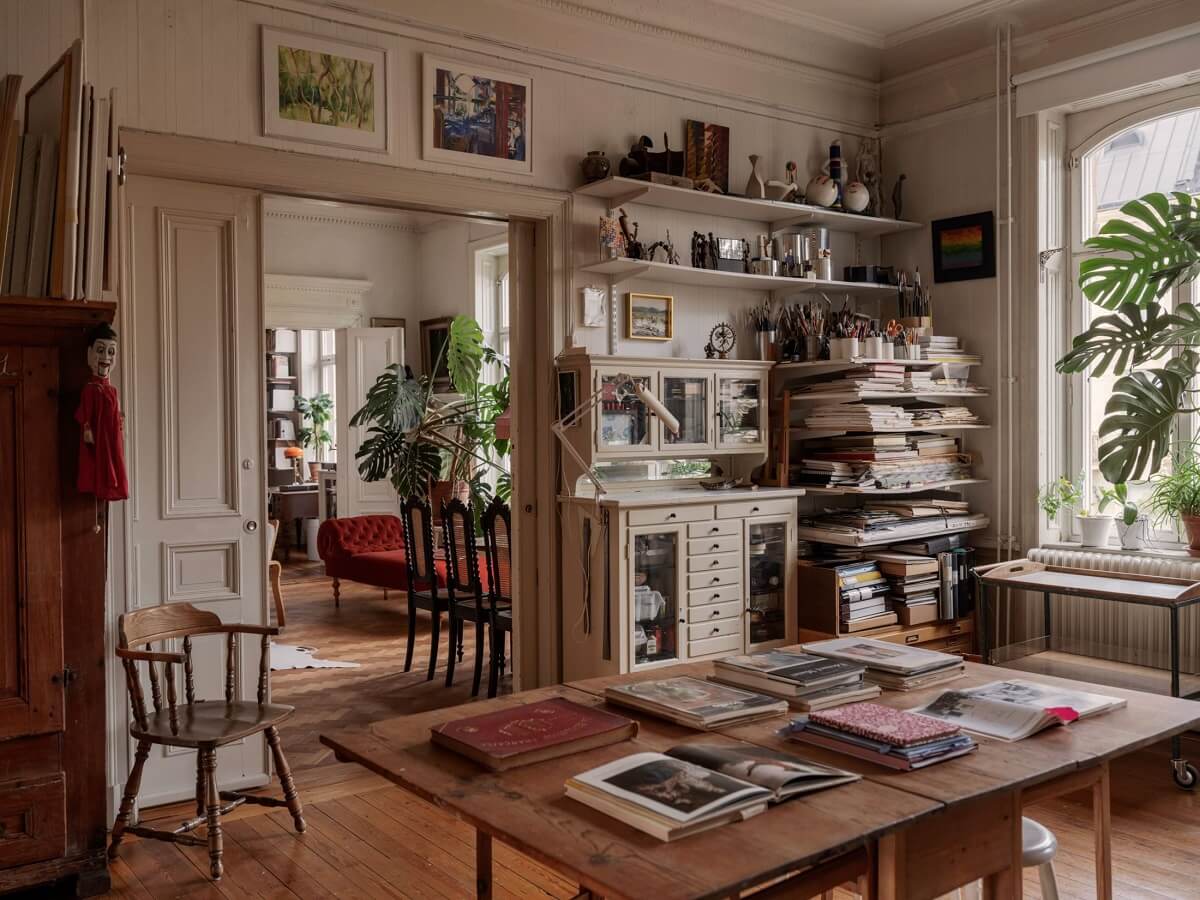 Design Love: Artist Lofts and Home Ateliers 1 MED56B250AB996C43229E0564384288246B 20240830154110 w2200 q80 Design Love: Artist Lofts and Home Ateliers