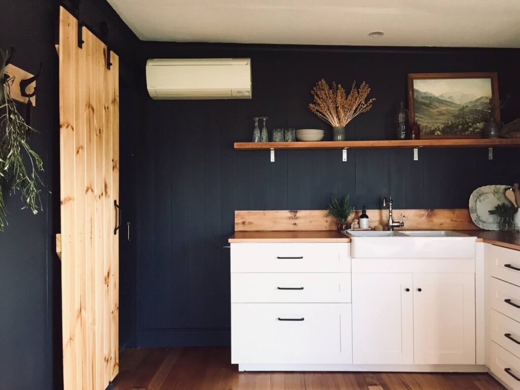 20 Stylish and Peaceful Holiday Cottages in Tasmania 61 milkmans shack stylish holiday cottages tasmania nordroom 20 Stylish and Peaceful Holiday Cottages in Tasmania