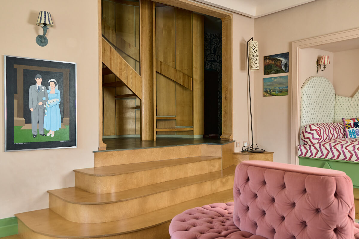 A Colorful Design-Led Georgian House in the Heart of Henley-on-Thames 18 oak steps to staircase