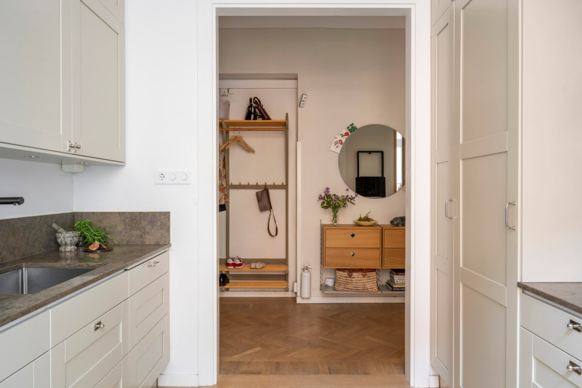 A Late 19th-Century Apartment with a Pink Bedroom 11 open layout kitchen and hall