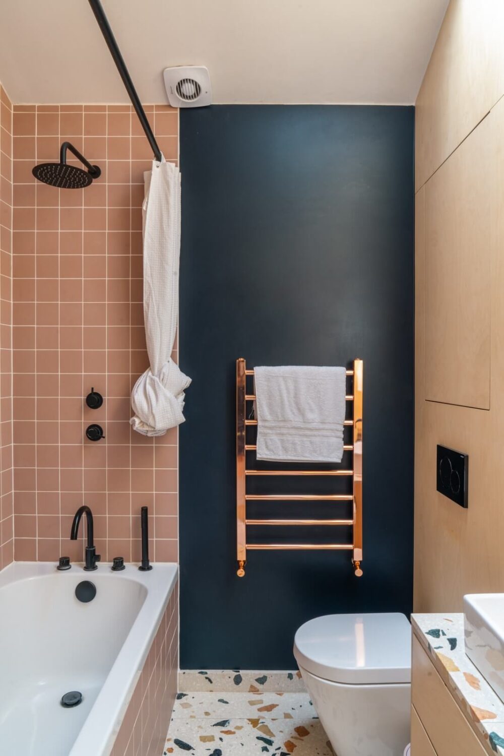 40+ Colorful Bathrooms That Will Spruce Up Your Home 30 pink and blue bathroom