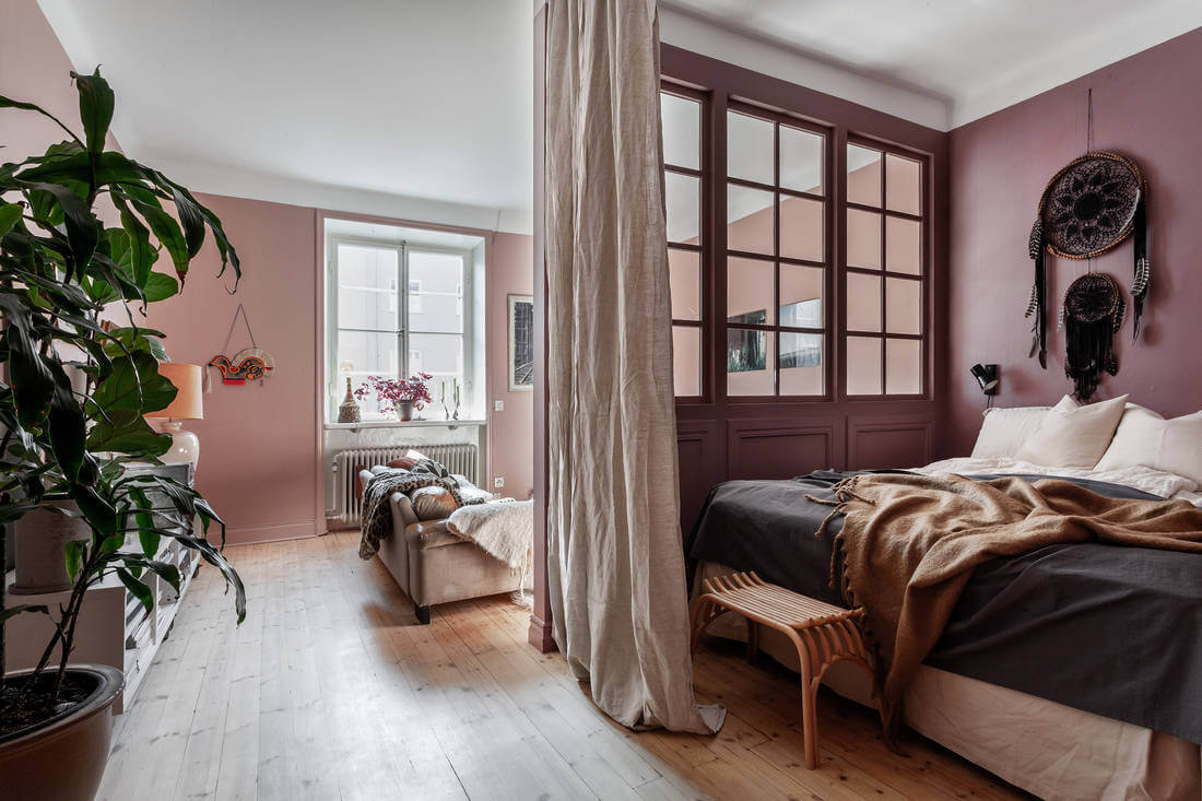 52 Studio Apartments with a Curtain Room Divider 7 pink-studio-apartment-wall-curtain-room-divider-nordroom