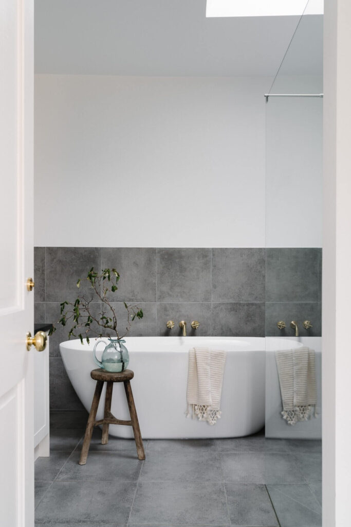 20 Stylish and Peaceful Holiday Cottages in Tasmania 54 raffah-house-stylish-holiday-cottages-tasmania-nordroom