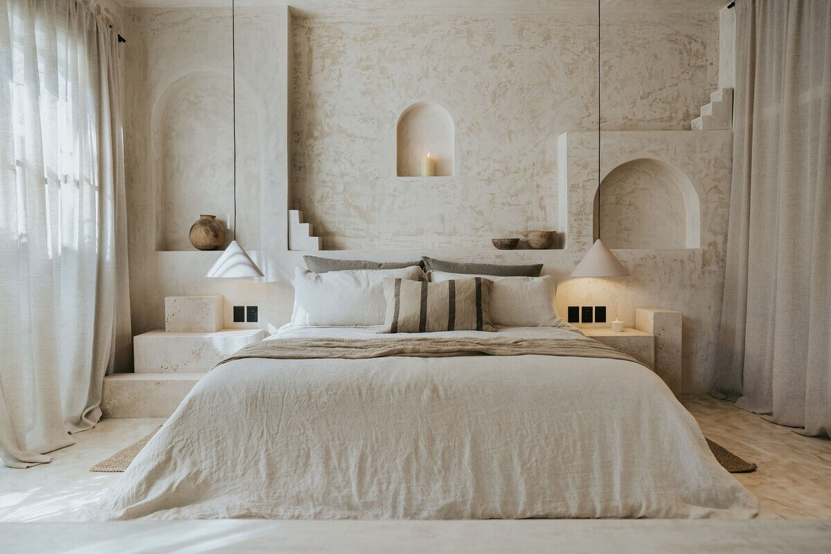 A Serene Design Apartment in Tulum 8 serene-bedroom-scultpural-niches-tulum-airbnb-apartment-nordroom