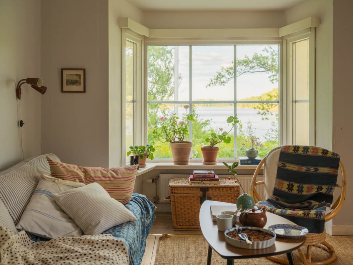 A 1930s Lakeside Country House with a Private Beach 20 sitting room lake view