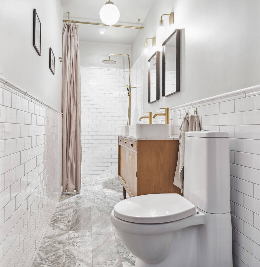 A Swedish Apartment with a Lovely Kitchen 14 small-bathroom-white-tiles-nordroom